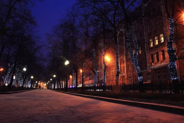 Noche en la ciudad increíble — Foto de Stock