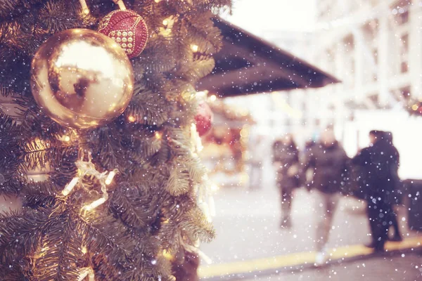 Navidad decorado paisaje de ciudad — Foto de Stock