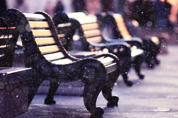 Invierno por la noche en el parque — Foto de Stock