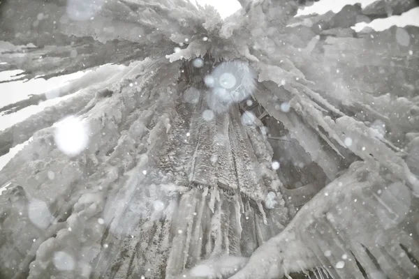 Buzla kaplı İnşaat — Stok fotoğraf