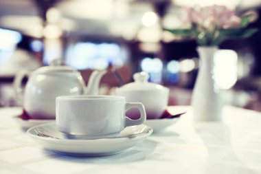 Yeşil çay bir kafede