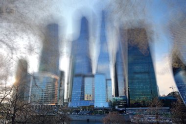 Modern gökdelenler bölge