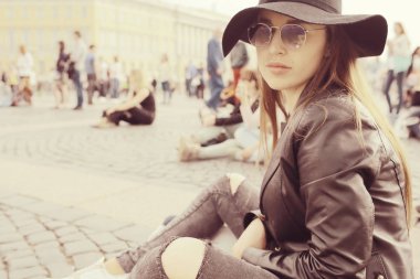 genç kadın, St. Petersburg