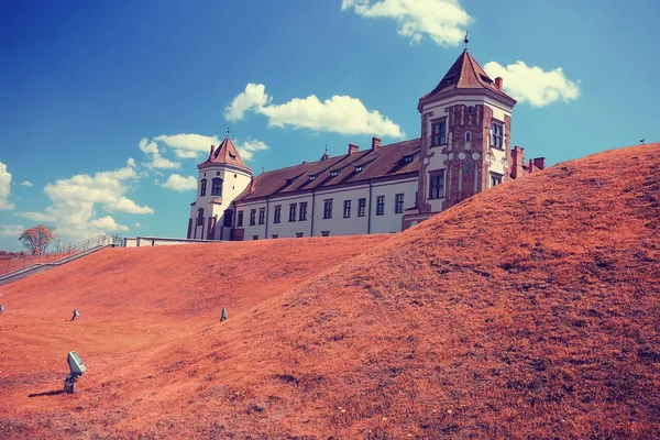 Malebný hrad v Bělorusku — Stock fotografie