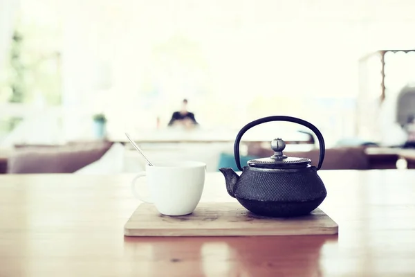 Frühstückszeit im Café — Stockfoto