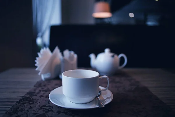 Φλιτζάνι τσάι σε ένα καφέ — Φωτογραφία Αρχείου