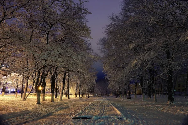 Notte in città stupefacente — Foto Stock