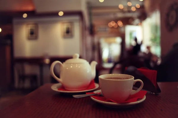 Herbatę w kawiarni — Zdjęcie stockowe