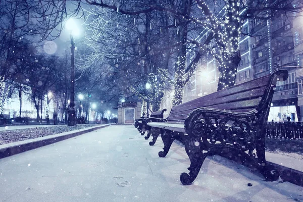 Nyår i stadsparken — Stockfoto