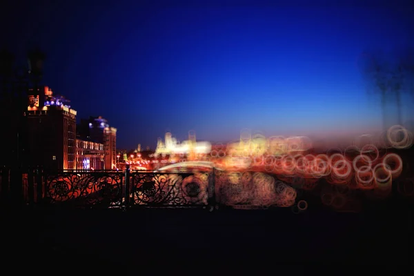 Invierno por la noche en el parque — Foto de Stock