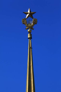 Moskova spire yıldız.