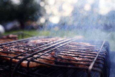 Barbekü Izgara kaburga ızgara