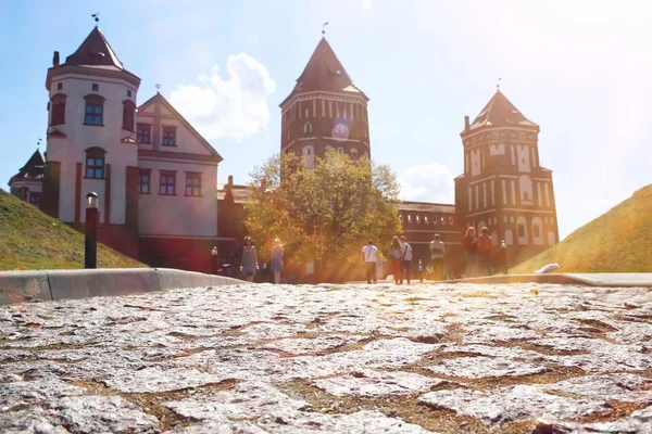 Gamla kyrkan i staden — Stockfoto