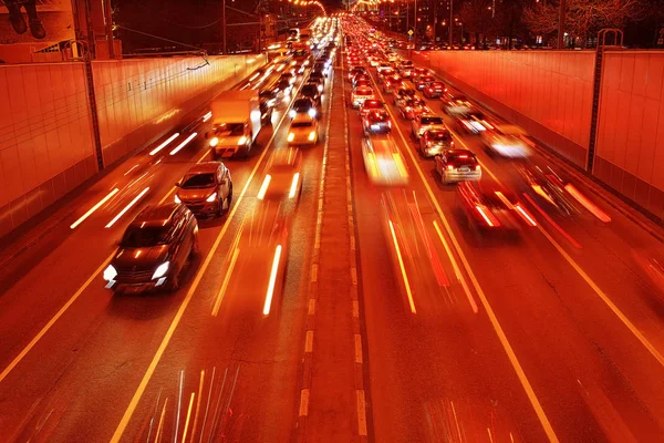 Natt, stad, bilar — Stockfoto