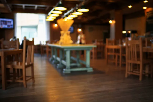 Mesas no interior de um café — Fotografia de Stock