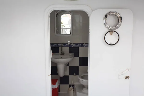 Yachttoilette, hygienisch — Stockfoto