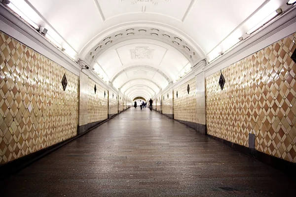 Corridor of subway station — Stock Photo, Image