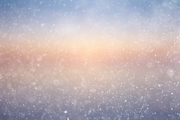 Texture di fiocchi di neve su sfondo sfocato — Foto Stock