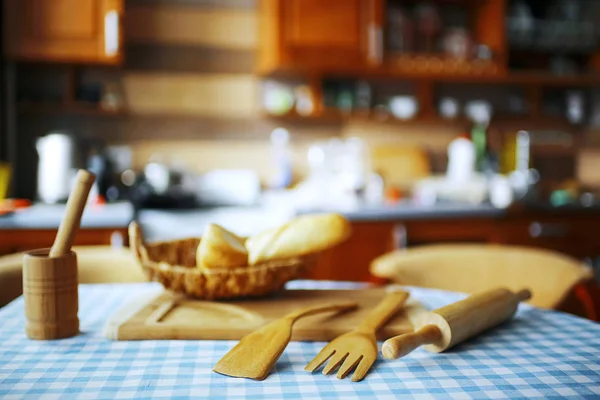 Nudelholz und Werkzeuge zum Backen — Stockfoto