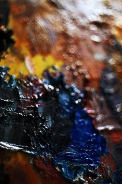 sanatçının tuval üzerine yağlıboya