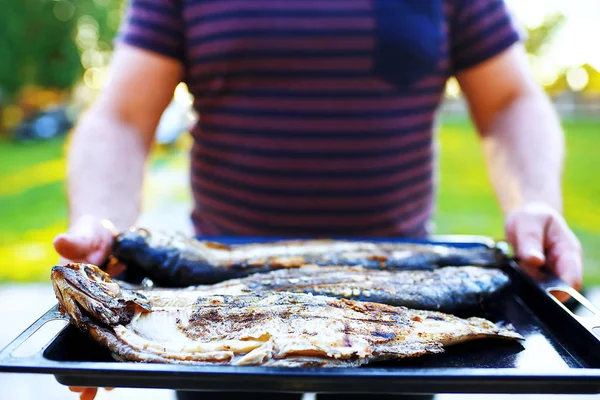 Fish  preparing on the grill — Stock Photo, Image