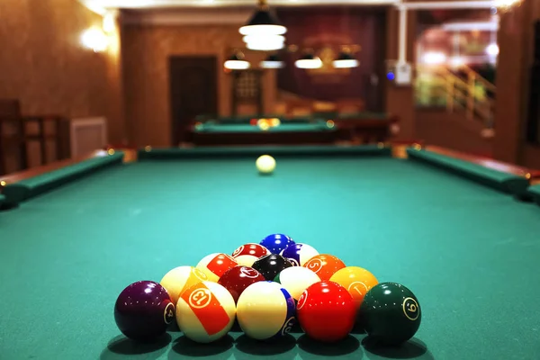 Large room with pool tables — Stock Photo, Image