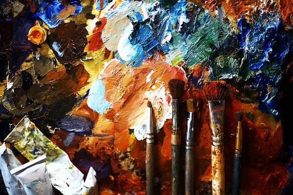 Artist oil paints on canvas — Stock Photo, Image