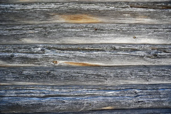 Baumstämme eines alten Holzhauses — Stockfoto