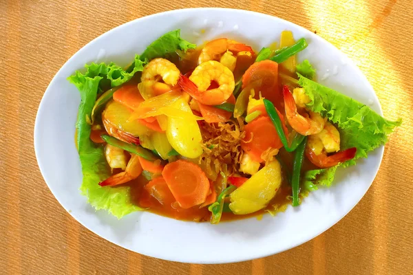 Dîner, salade de crevettes — Photo