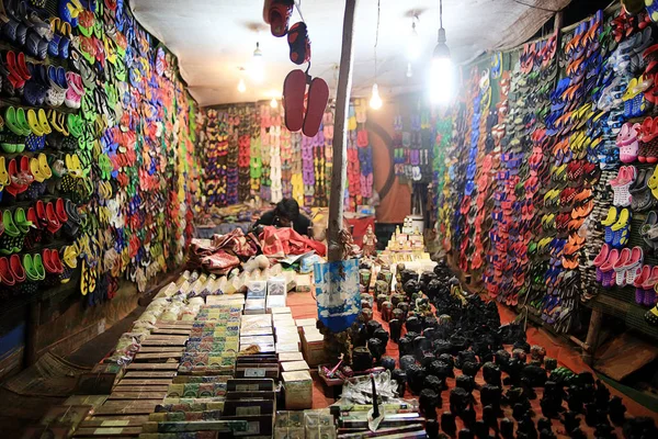 Hediyelik eşya dükkanı Asya — Stok fotoğraf