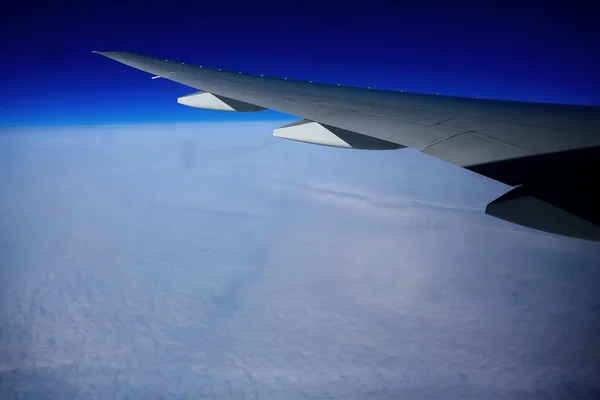 Vista desde la ventana del avión —  Fotos de Stock