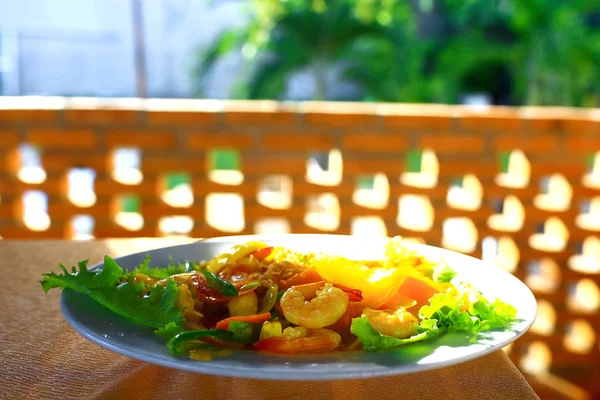 Dîner, salade de crevettes — Photo