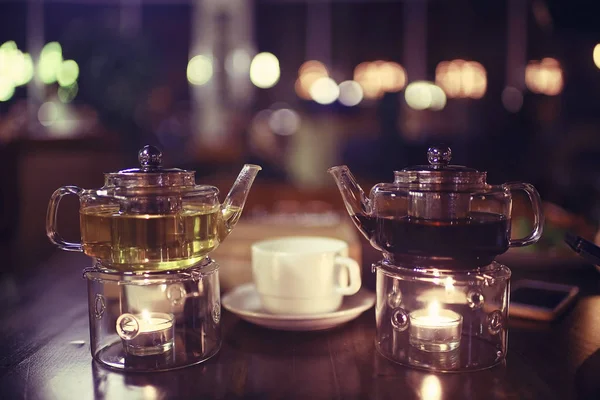 Tè caldo in tavola — Foto Stock