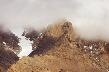 Himalaya Dağları Tibet'te   