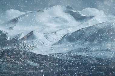 Himalaya Dağları Tibet'te   