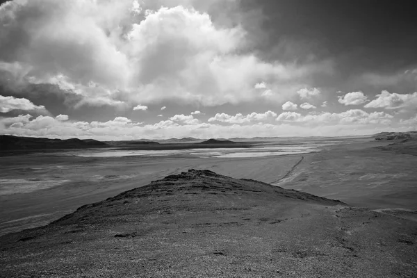 Pintoresco Paisaje Con Montañas Meseta Tibetana Increíble Panorama Desierto —  Fotos de Stock