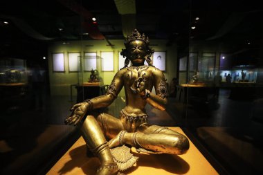 Budist tapınağı heykeli  