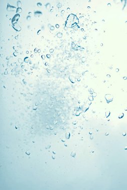 Su altı hava kabarcıkları