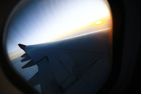 Güzel Günbatımı Gökyüzü Uçak Görünümünden — Stok fotoğraf