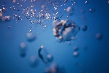 Su altı hava kabarcıkları