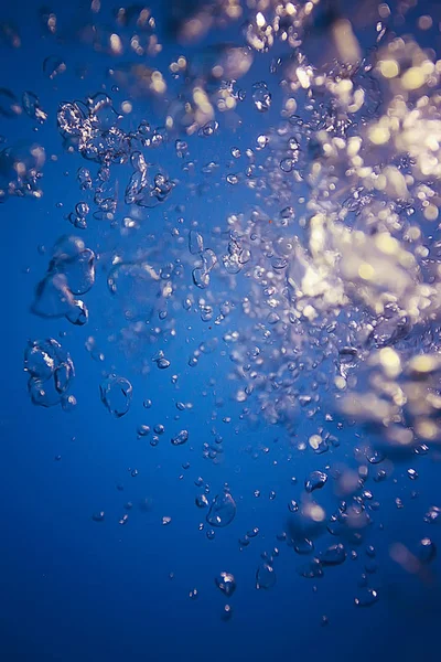 Su altı hava kabarcıkları