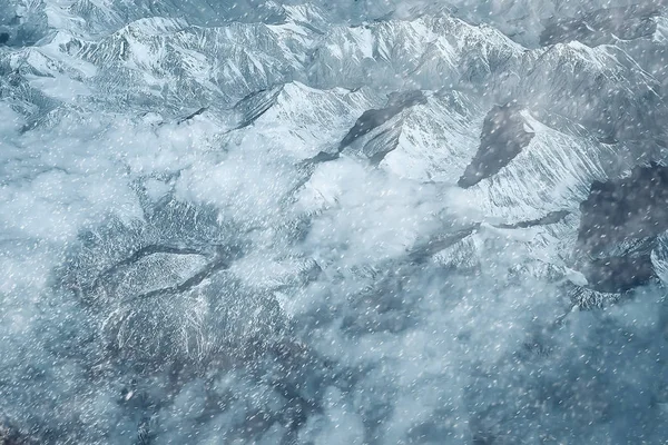 美しい山の風景の空撮 — ストック写真