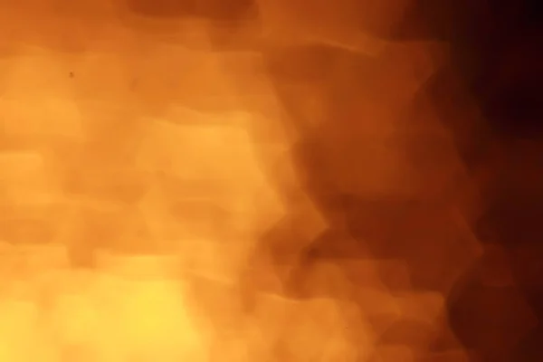黄金の煙で抽象的な魔法のテクスチャ ファンタジーぼやけて背景 — ストック写真