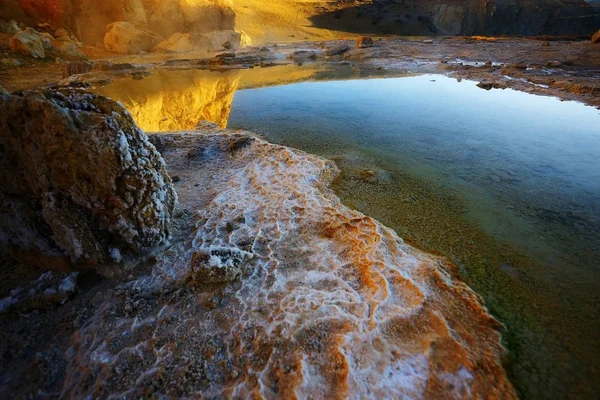 Hot thermal springs — Stock Photo, Image