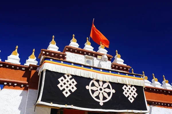 西藏古寺佛塔 — 图库照片