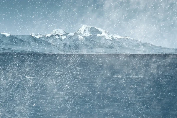 高山の風景の雪に覆われた冬の天候 — ストック写真