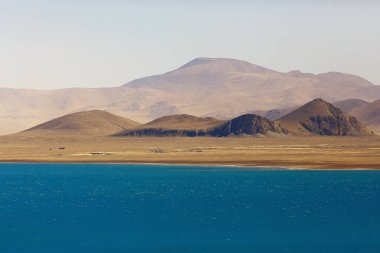 Himalaya Dağları'nda kutsal Gölü