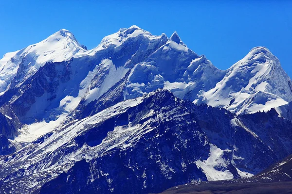 Montañas del Himalaya en el Tíbet — Foto de Stock