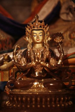 Budist tapınağı heykeli  