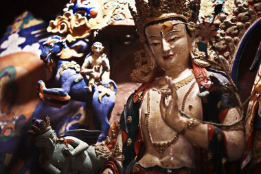 Budist tapınağı heykeli  